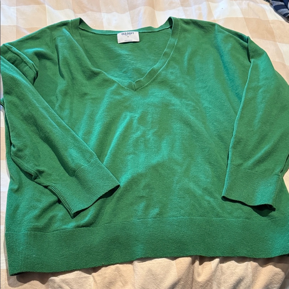 Old Navy Green V-Neck Sweater